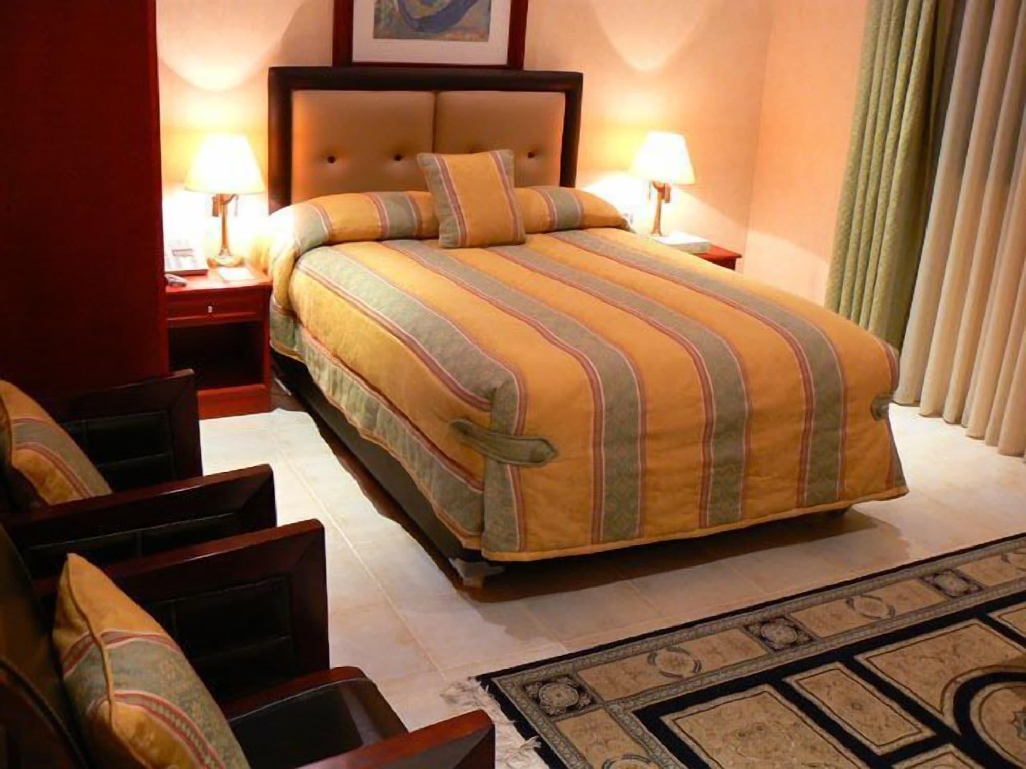 דוחה Al Bustan Hotel מראה חיצוני תמונה