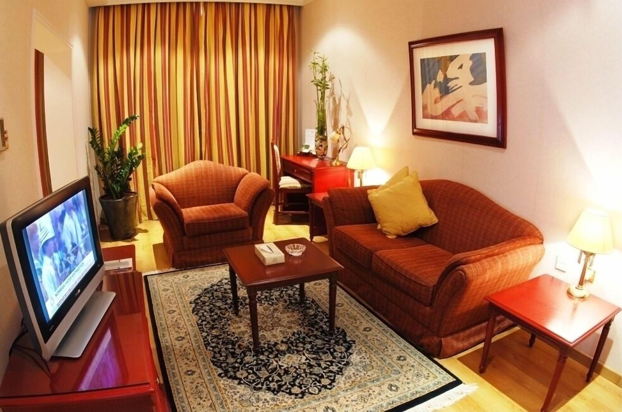 דוחה Al Bustan Hotel מראה חיצוני תמונה