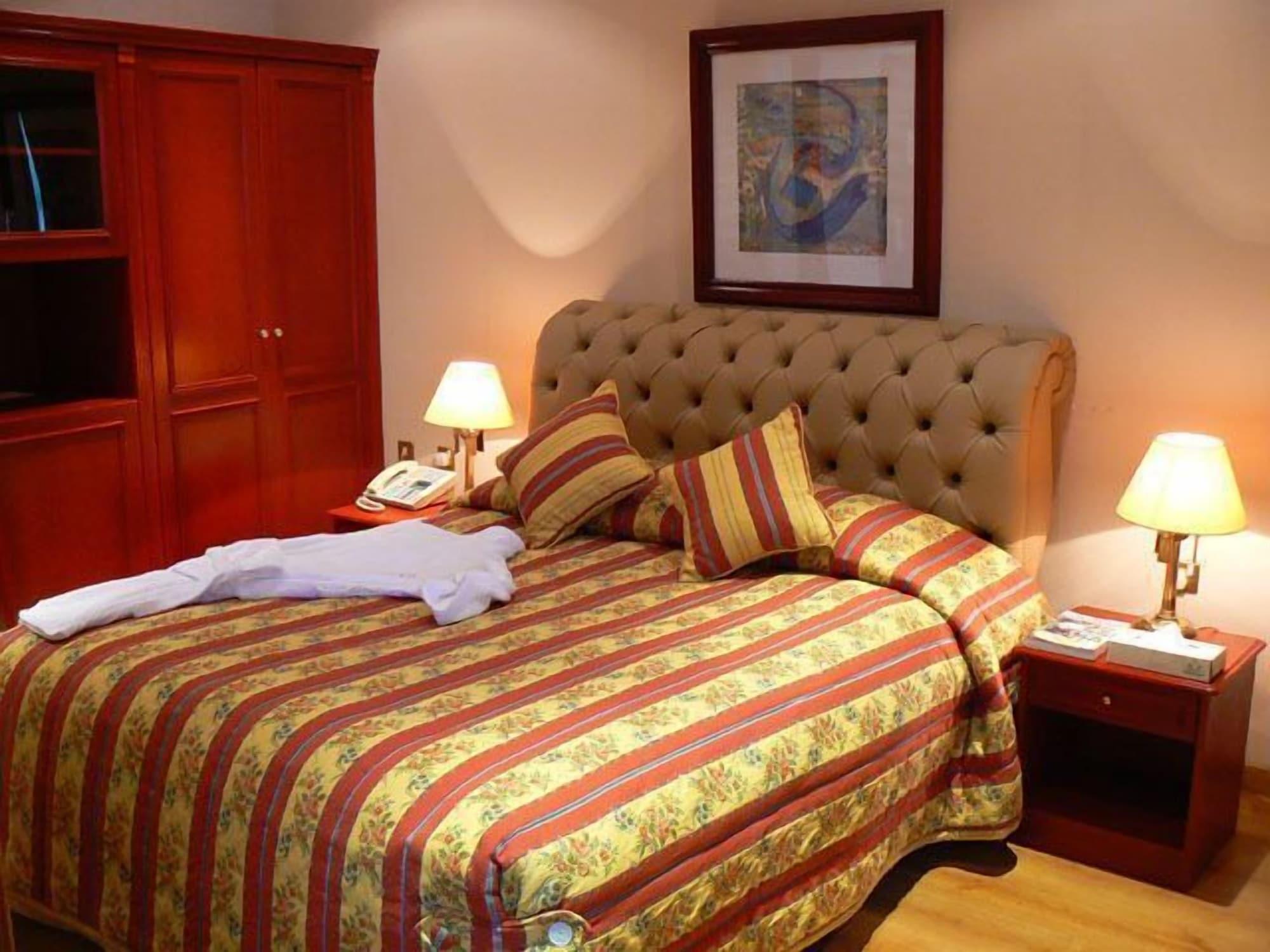 דוחה Al Bustan Hotel מראה חיצוני תמונה